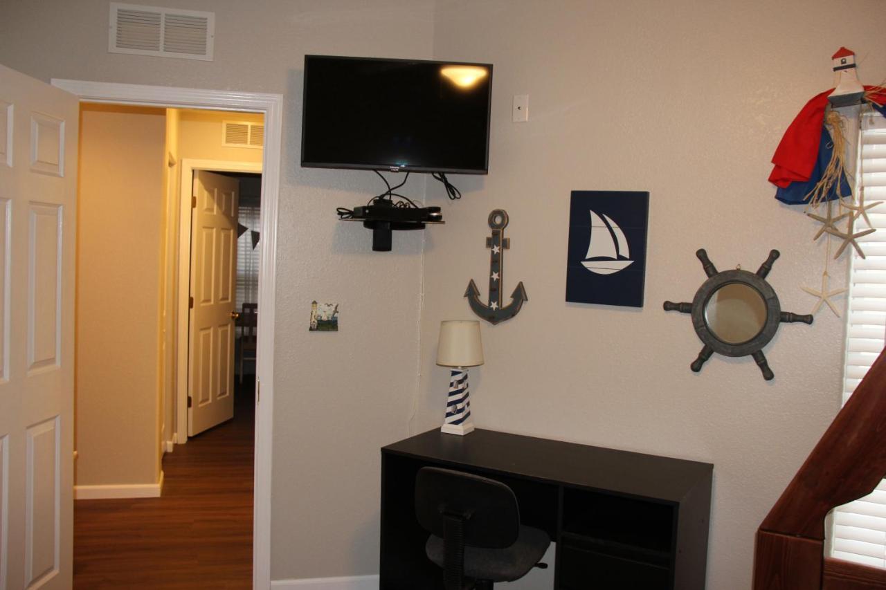 Lake Ozarks Get Away Exterior photo